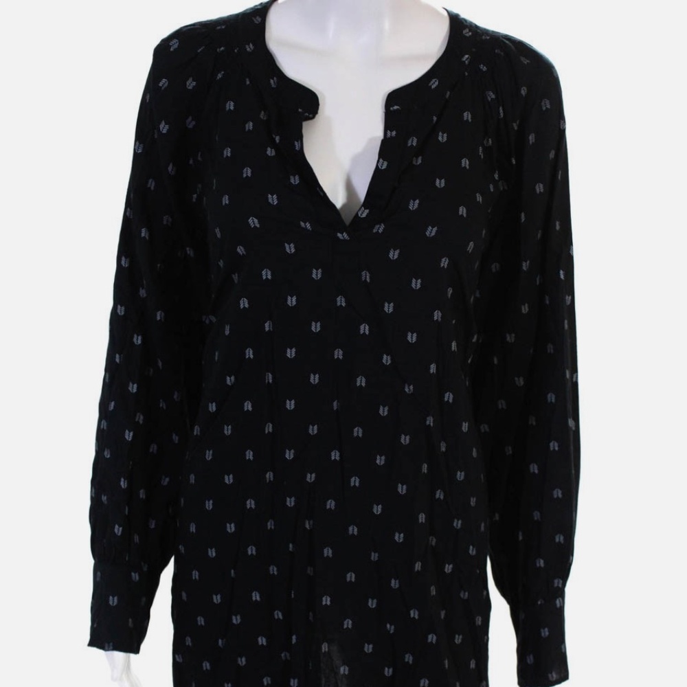 Ingrid & Isabel Womens Arrow Smock Neck Maternity Blouse